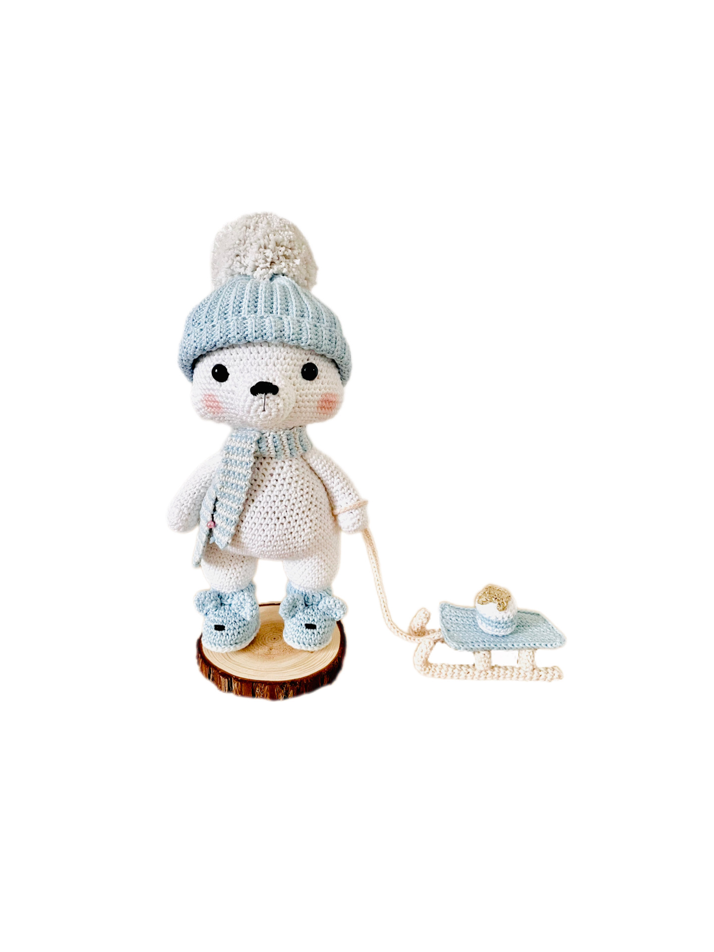 Givry l'ours polaire crocheté à la main par Tif Créatif