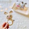 Hochet Pompon le Lapin – Image 2