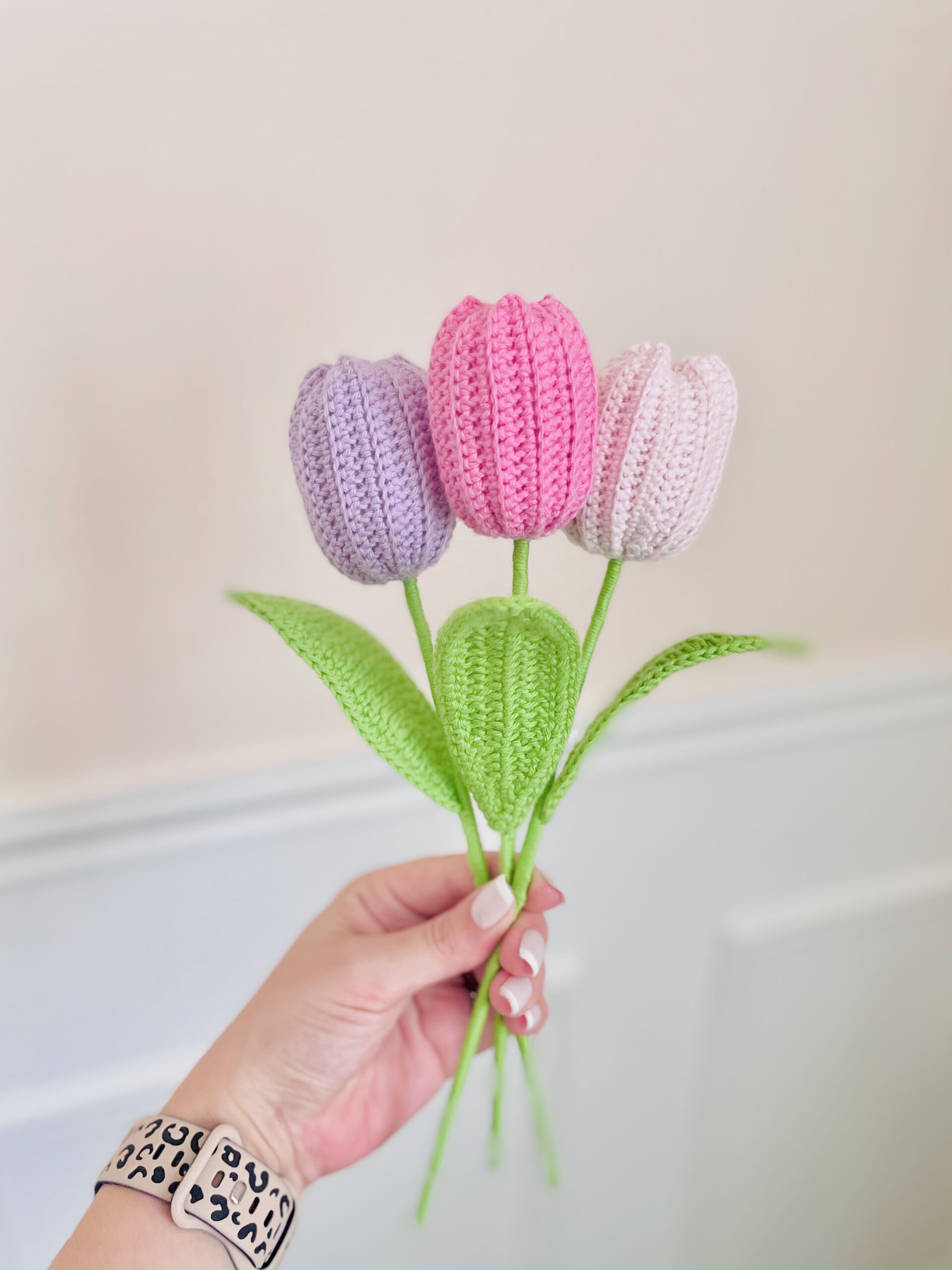 Tulipe éternelle au crochet Tulipe éternelle au crochet réaliser à partir du tuto gratuit en PDF